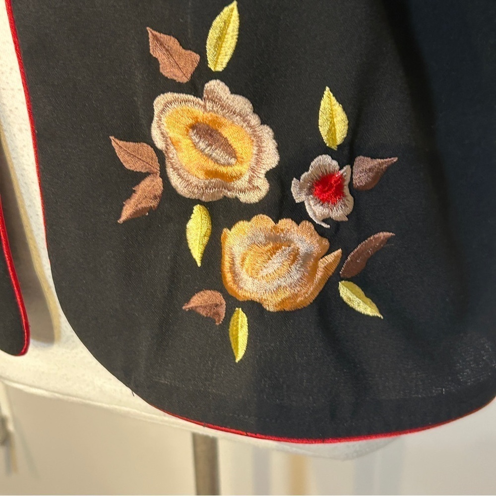 Black Flowered Jacket Vintage Size L/Xl - Picture 4 of 10
